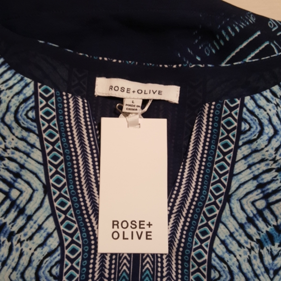 NWT ROSE + OLIVE TOP - Picture 4 of 4